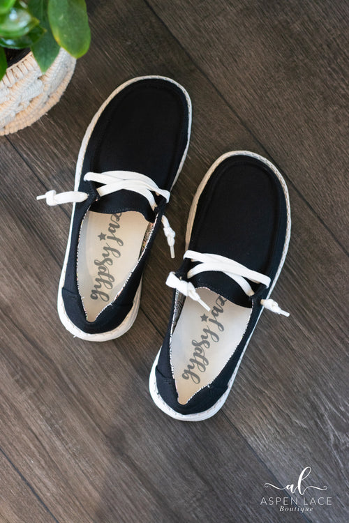 Holly Boat Shoes (Black Canvas)