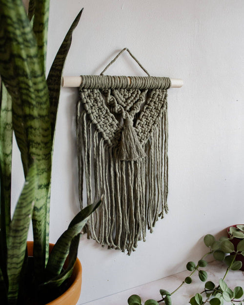 Piper Macrame Wall Hanging (Multiple Colors)