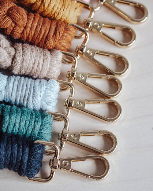 Crochet Hitch Wristlet Gold Keychain (Multiple Colors)