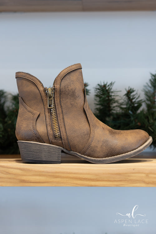 Evie 2 Booties (Tan)