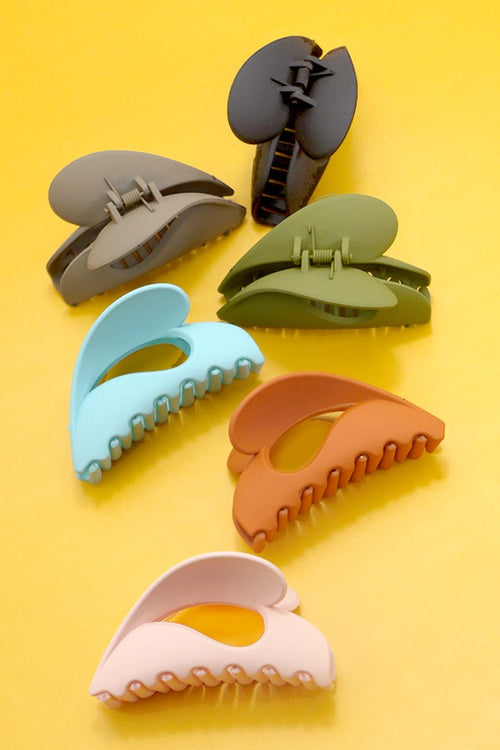 Matte Teardrop Heart Claw Clips (Multiple Colors)
