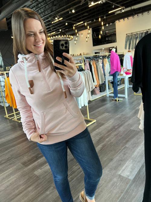 Wanakome Reyna Hoodie (Sepia Rose)