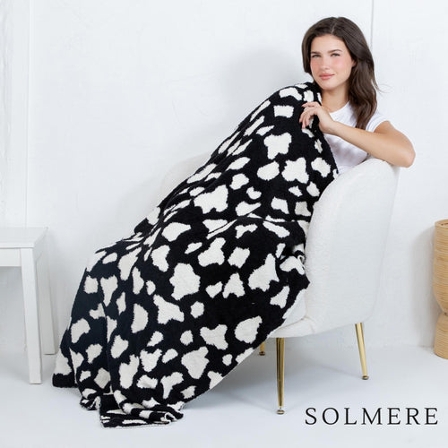 Luxe Microfiber Blanket (Black Cow)