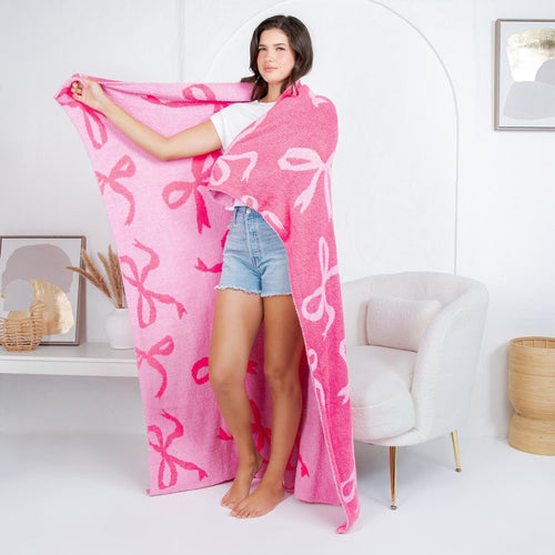 Luxe Microfiber Blanket (Hot Pink Bows)