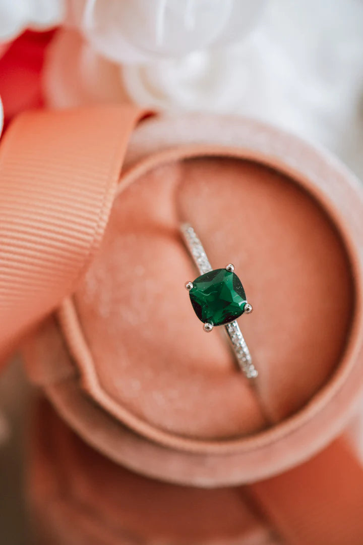 Sandy Emerald Ring (Silver)