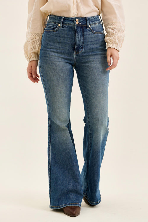 Roxy Flare Judy Blue Jeans (Dark Wash)