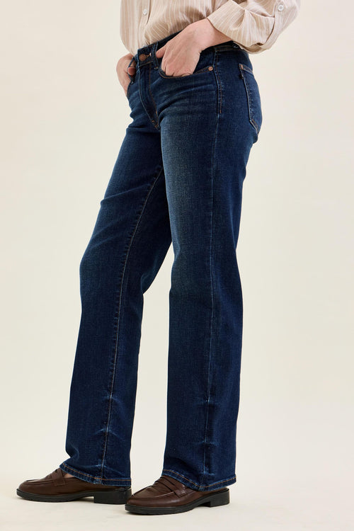 Mara Straight Judy Blue Jeans (Dark Wash)