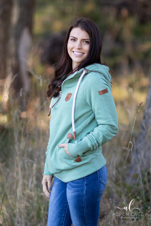 Wanakome Evalina Hoodie (Leaf Green)