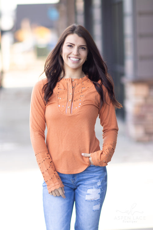 Miss Me Eyelet Top (Rust)