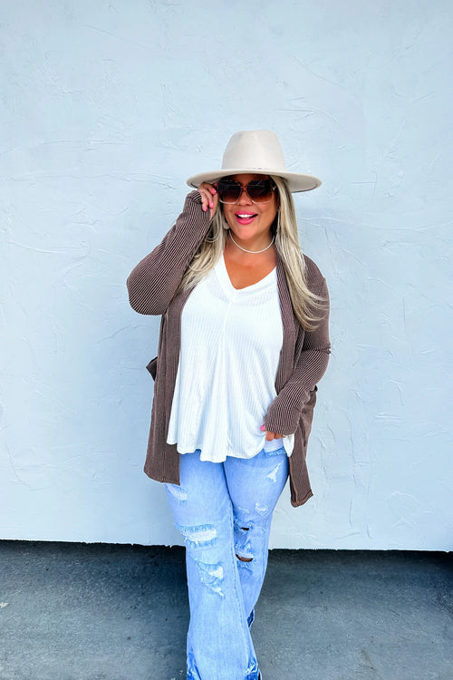 Reese Ribbed Cardigan (Brown)