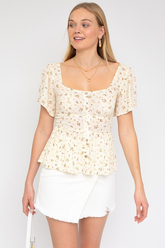 *Online Exclusive* Ditsy Smocked Top (Taupe)