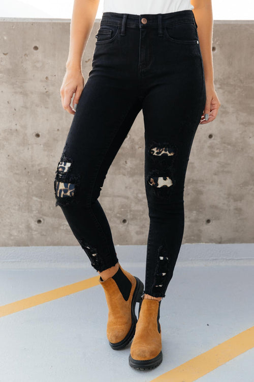 *Online Exclusive* Judy Blue Into The Wild Skinny Jeans