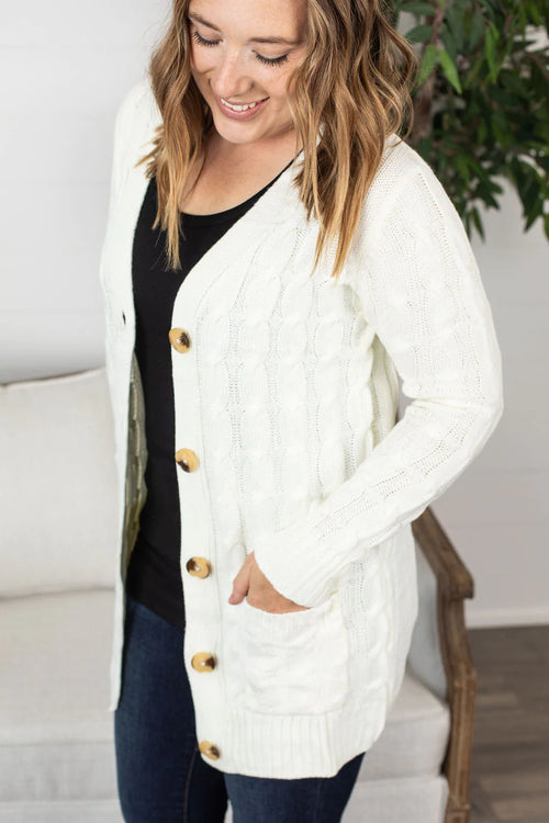 *Outlet* Button Cardigan (Ivory)