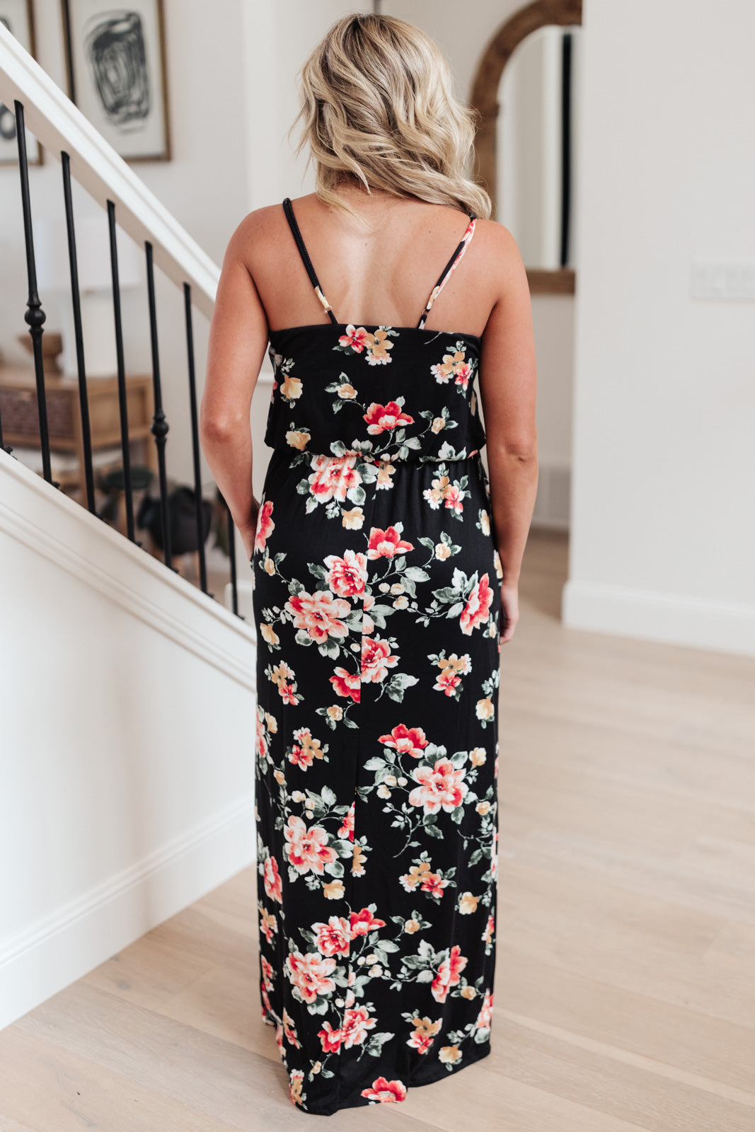 *Online Exclusive* Floral Breeze Maxi Dress