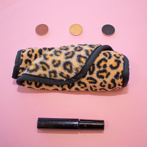 The Original Makeup Eraser (Cheetah Print)