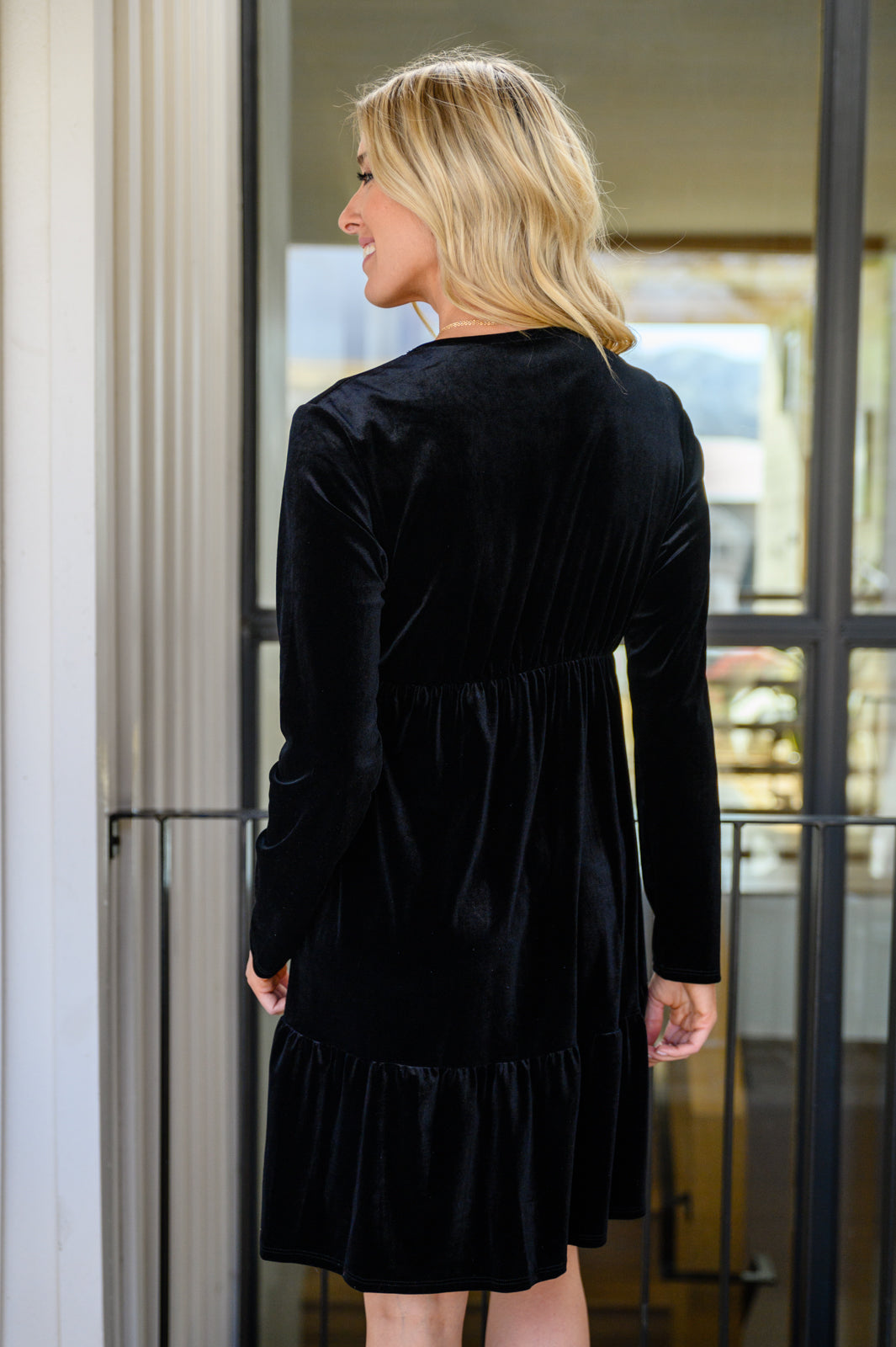 *Online Exclusive* Jentsyn Velvet V-Neck Dress in Black