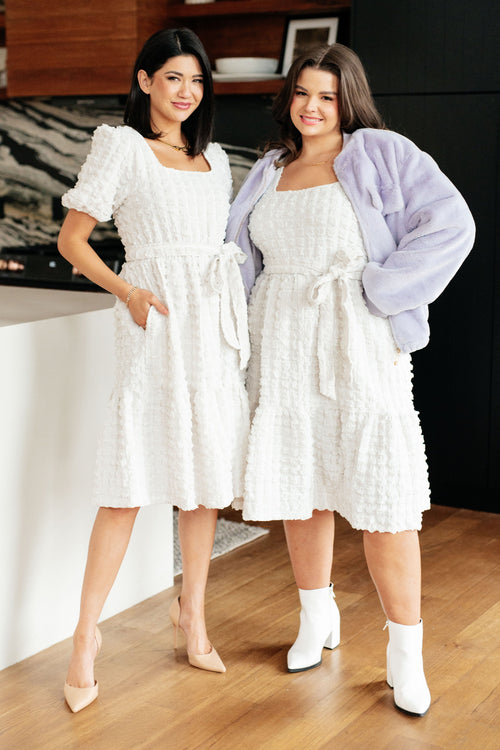 *Online Exclusive* On Cloud Nine Bubble Midi Dress