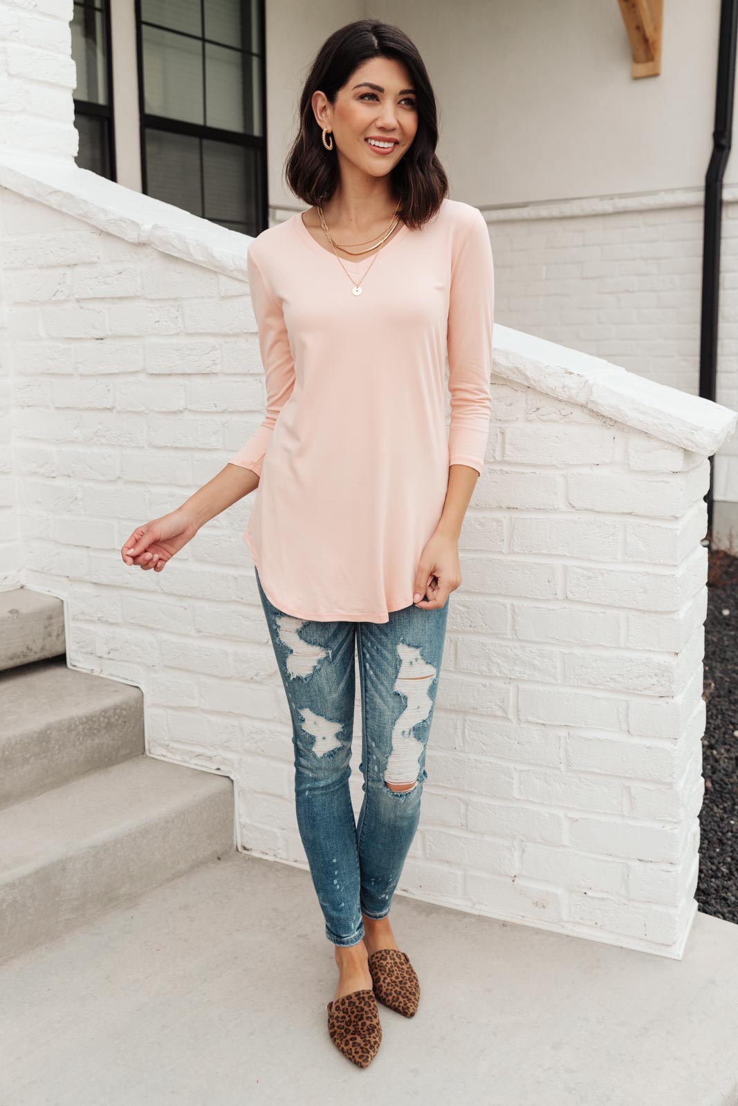 *Online Exclusive* Perfect V Neck in Blush