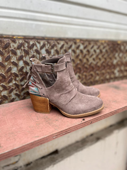 *Outlet* Zane Booties (Taupe)
