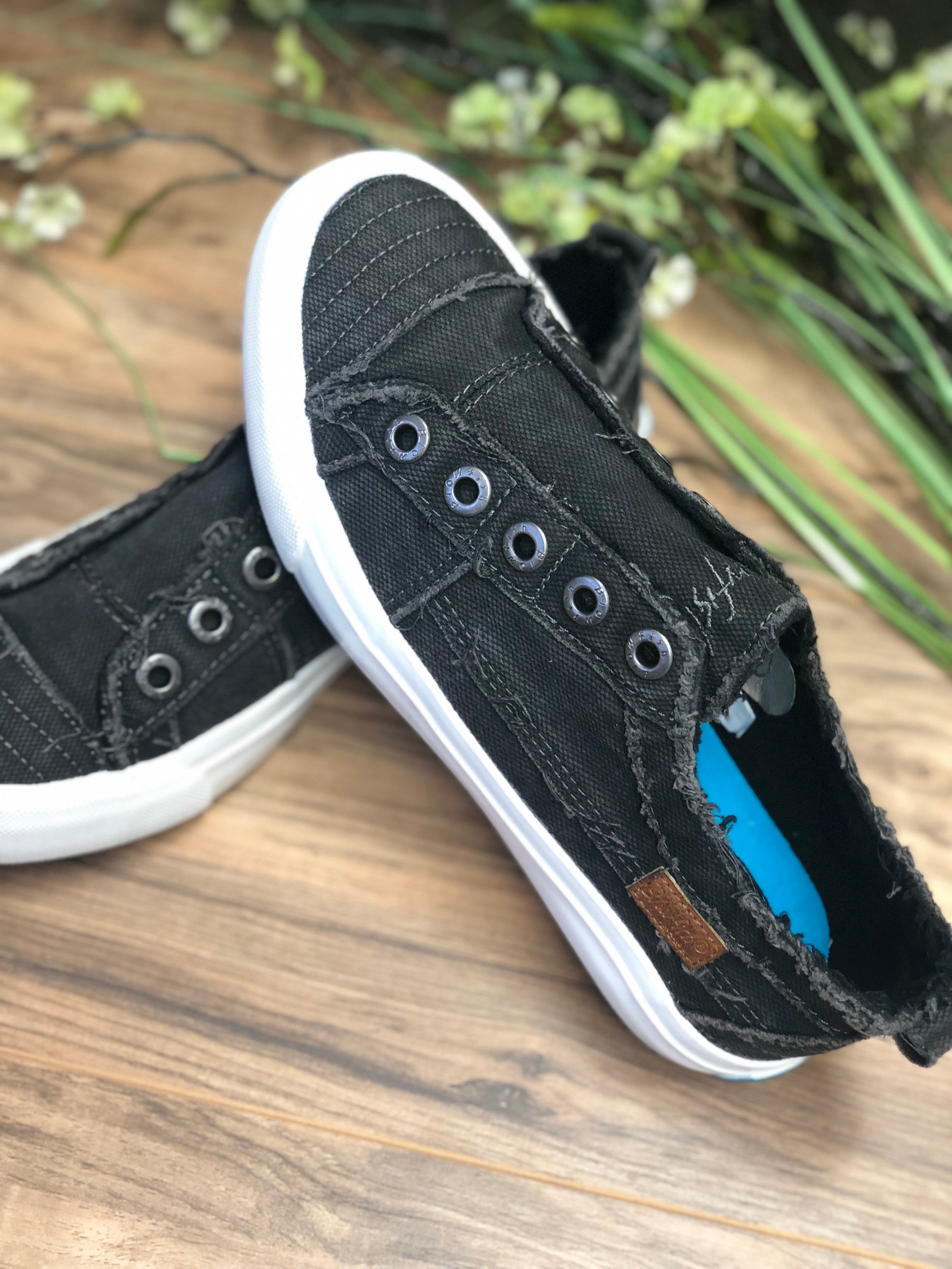 *Outlet* Blowfish Play Sneakers (Black Smoked)