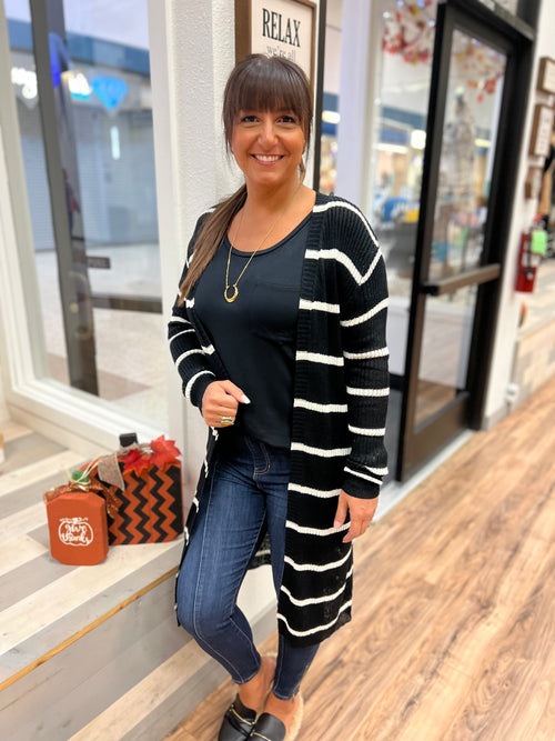 *Outlet* Maddie Cardi (Black & White)