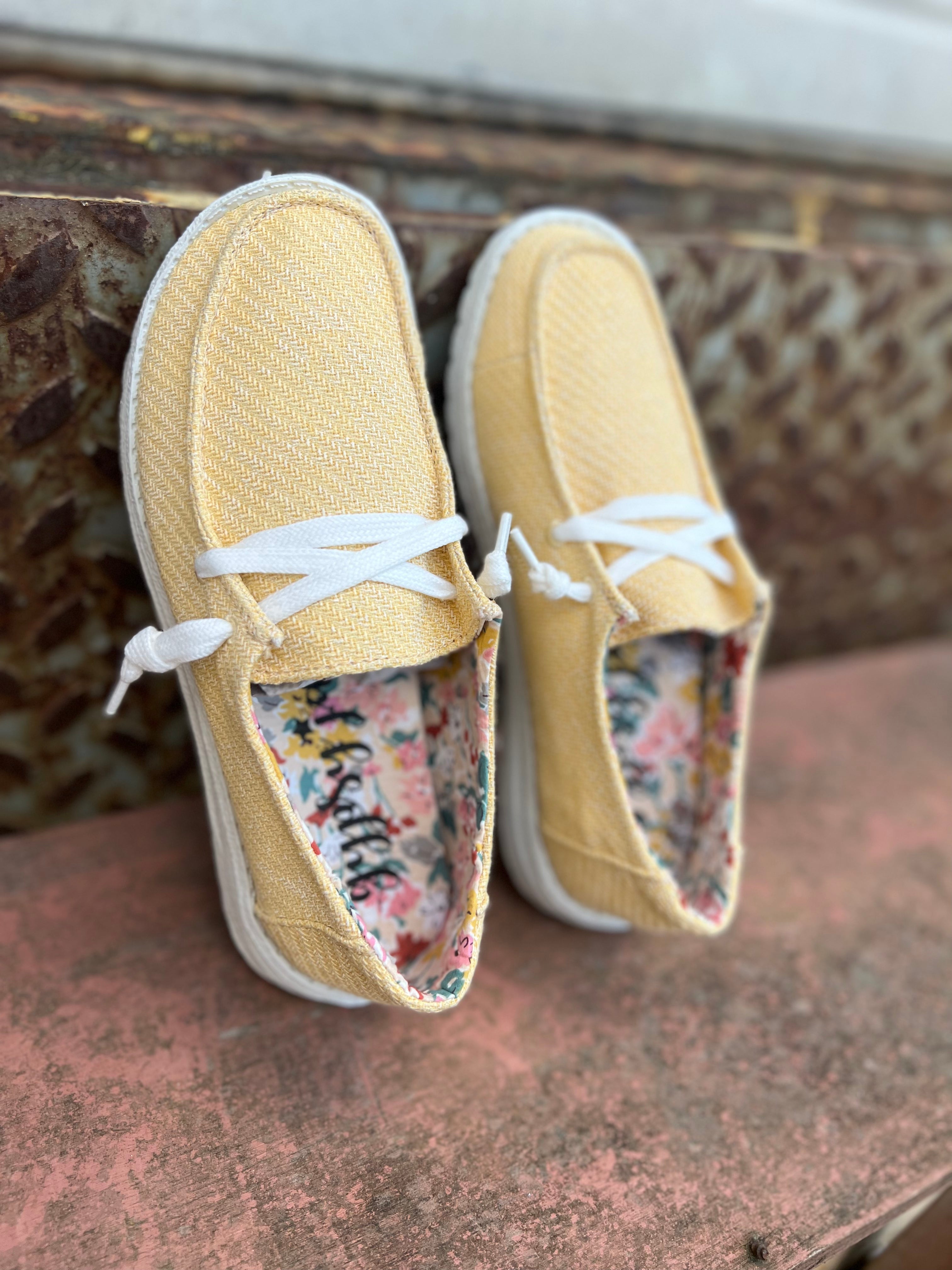 *Outlet* Rosa Boat Shoes (Yellow)